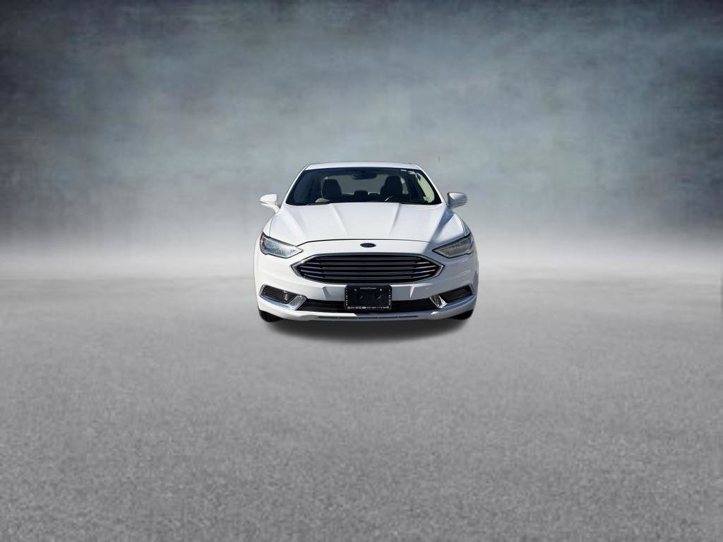 Used 2018 Ford Fusion SE w/ Fusion SE Technology Package AWD/4WD image 9