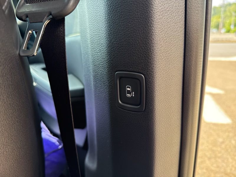 New 2026 Kia Carnival SX w/ SX Dark Edition Package image 17