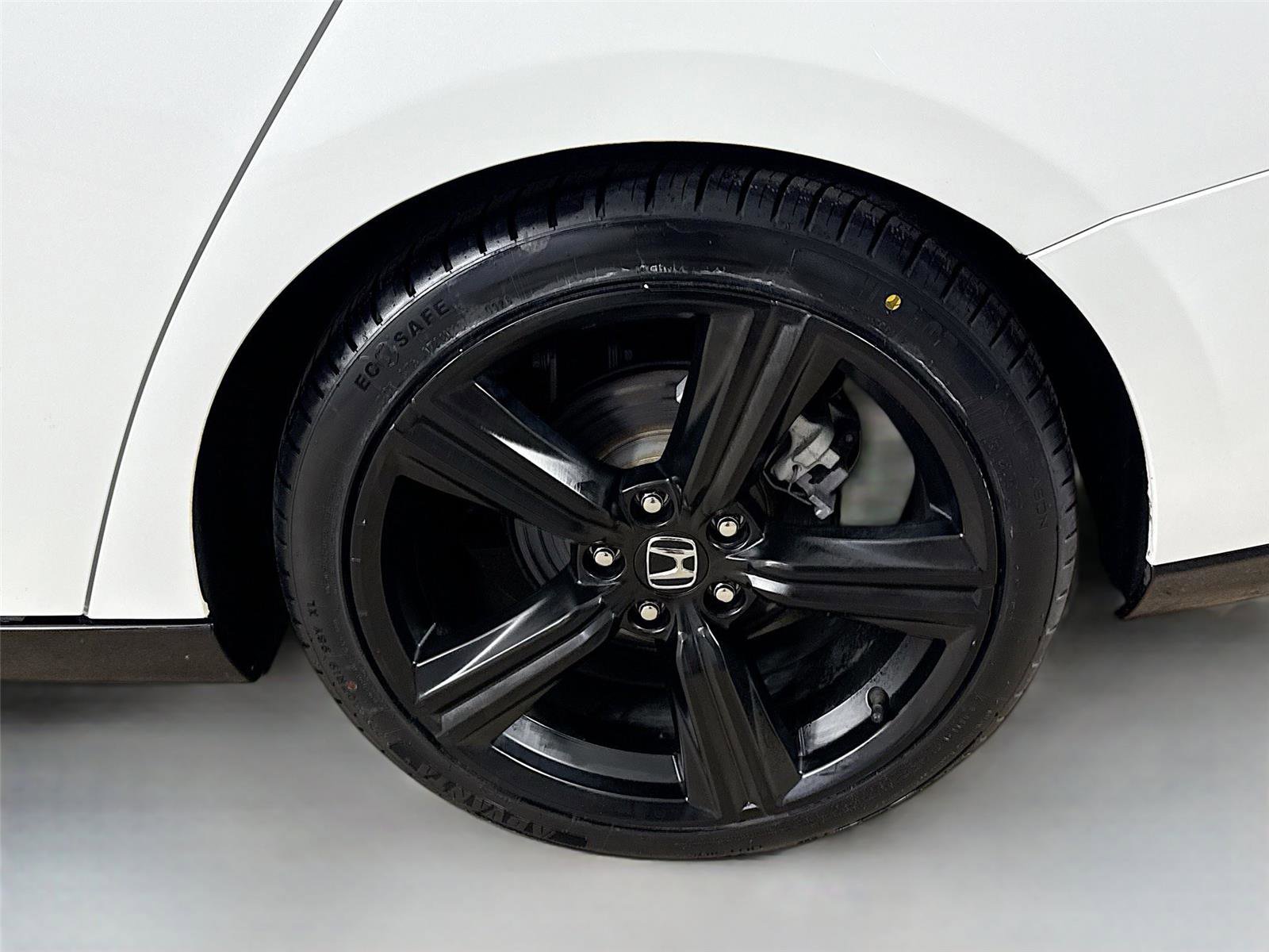 Used 2023 Honda Accord Sport image 30