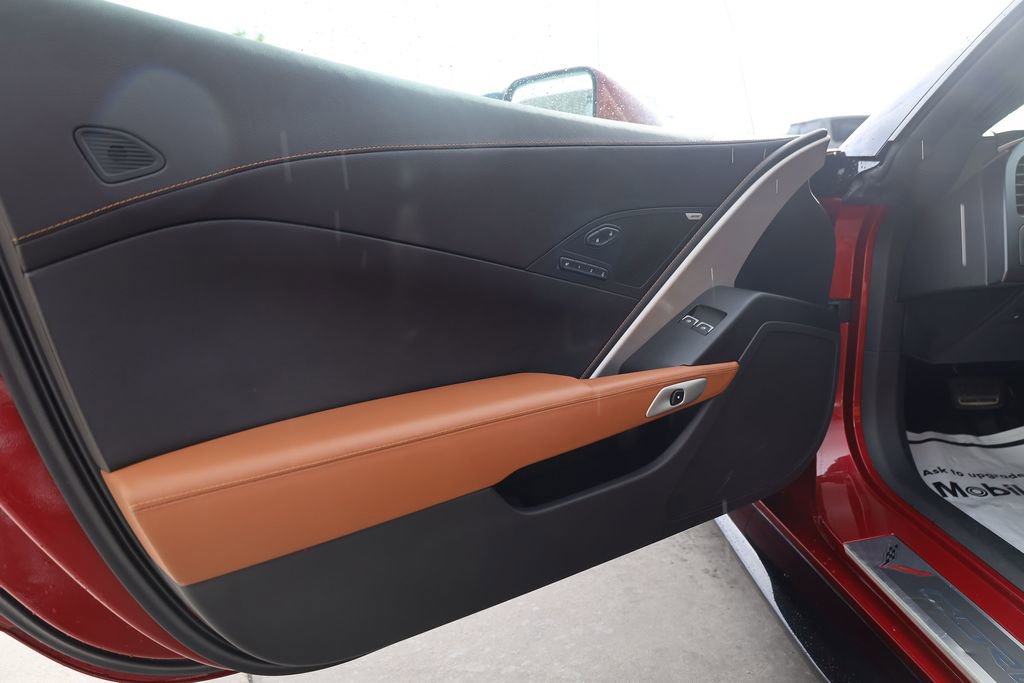 Used 2015 Chevrolet Corvette Stingray Coupe w/ 2LT Preferred Equipment Group image 10