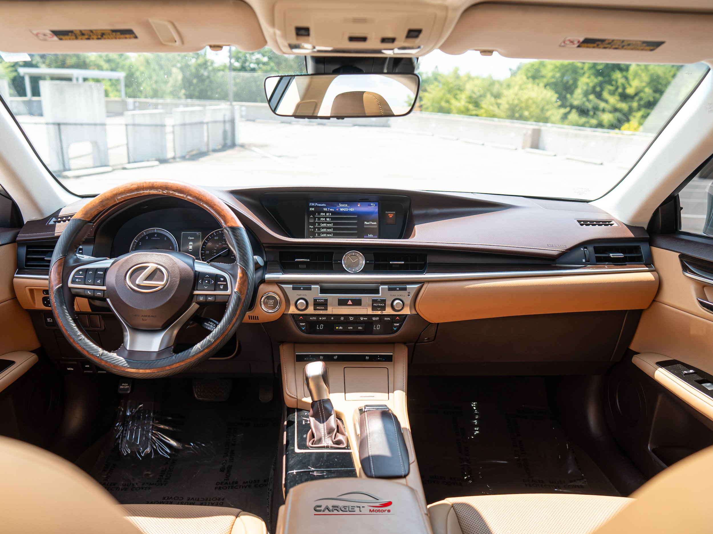 Used 2018 Lexus ES 350 w/ Navigation System Package FWD image 13