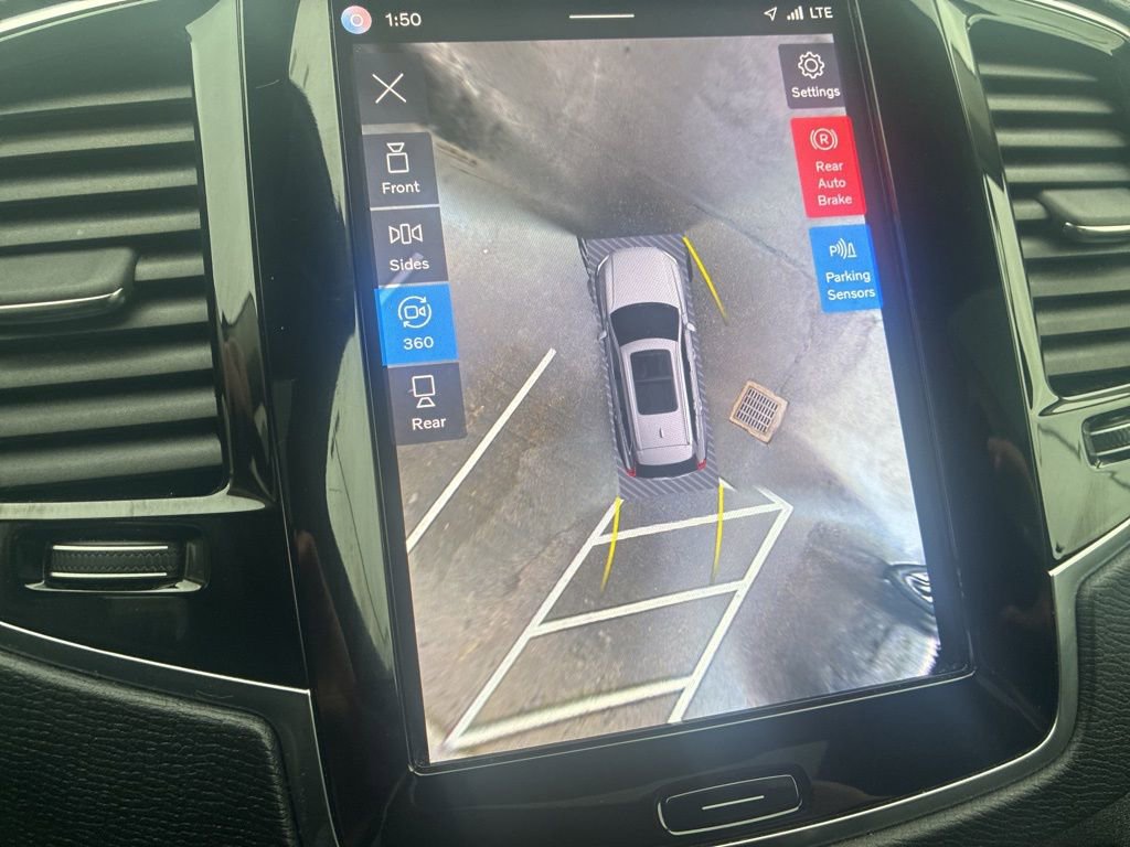 Used 2023 Volvo XC90 T8 Plus w/ Protection Package Premier image 11