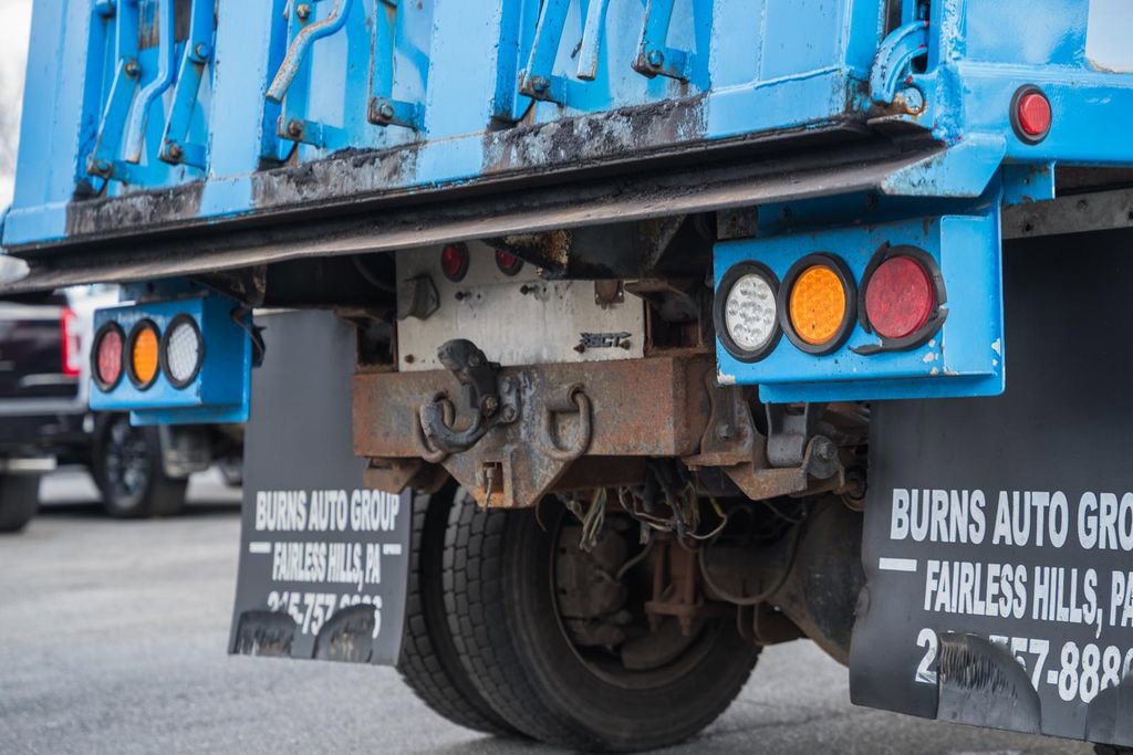 Used 2012 Ford F550 2WD Regular Cab Super Duty w/ Payload Upgrade Pkg image 10