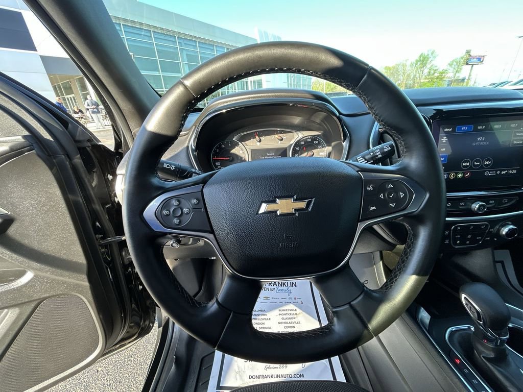 Used 2023 Chevrolet Traverse LT AWD/4WD image 20