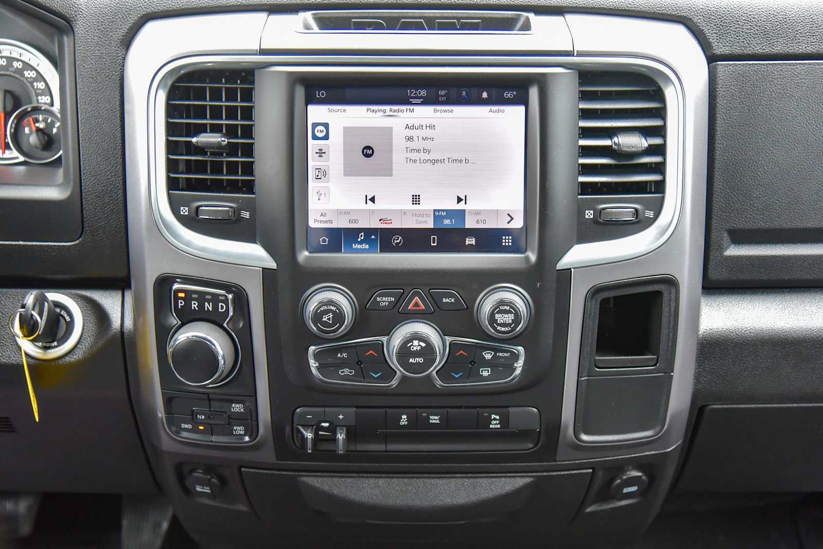 Certified 2023 RAM 1500 Classic Warlock w/ Trailer Tow Group AWD/4WD image 19
