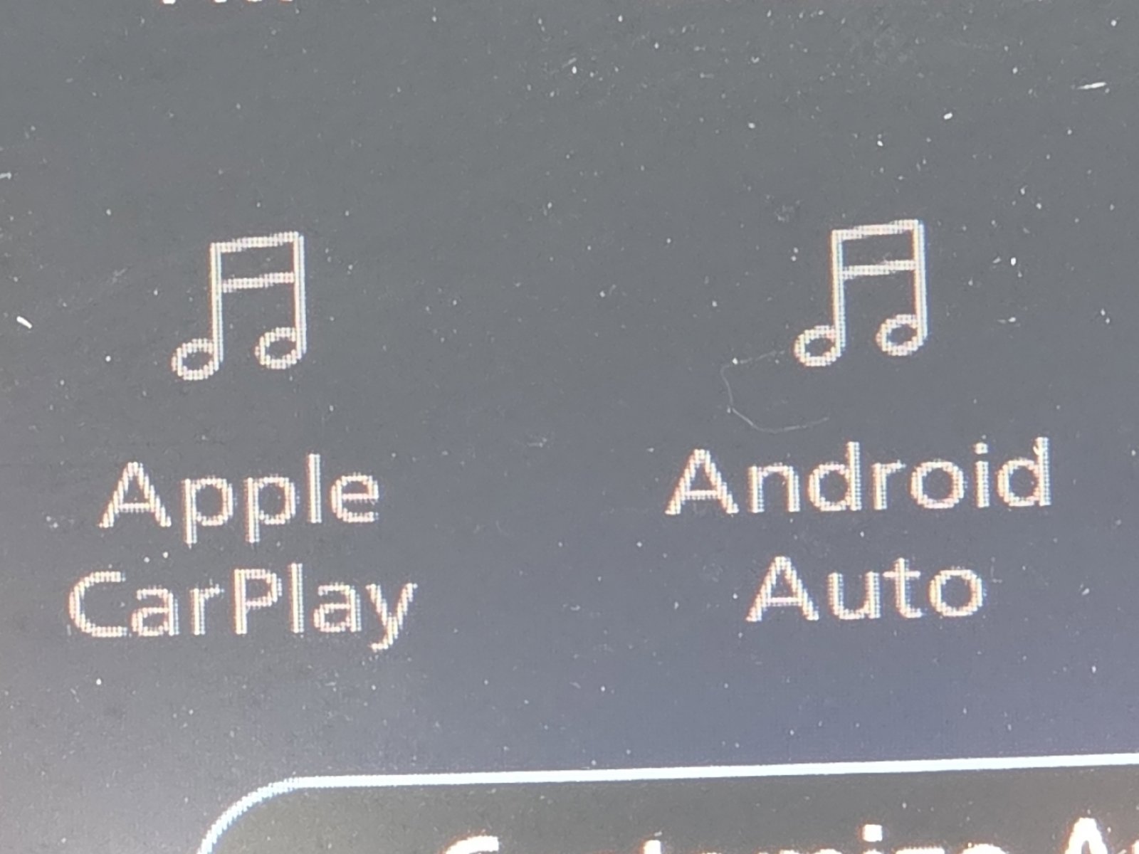 Used 2019 Nissan Rogue S image 3