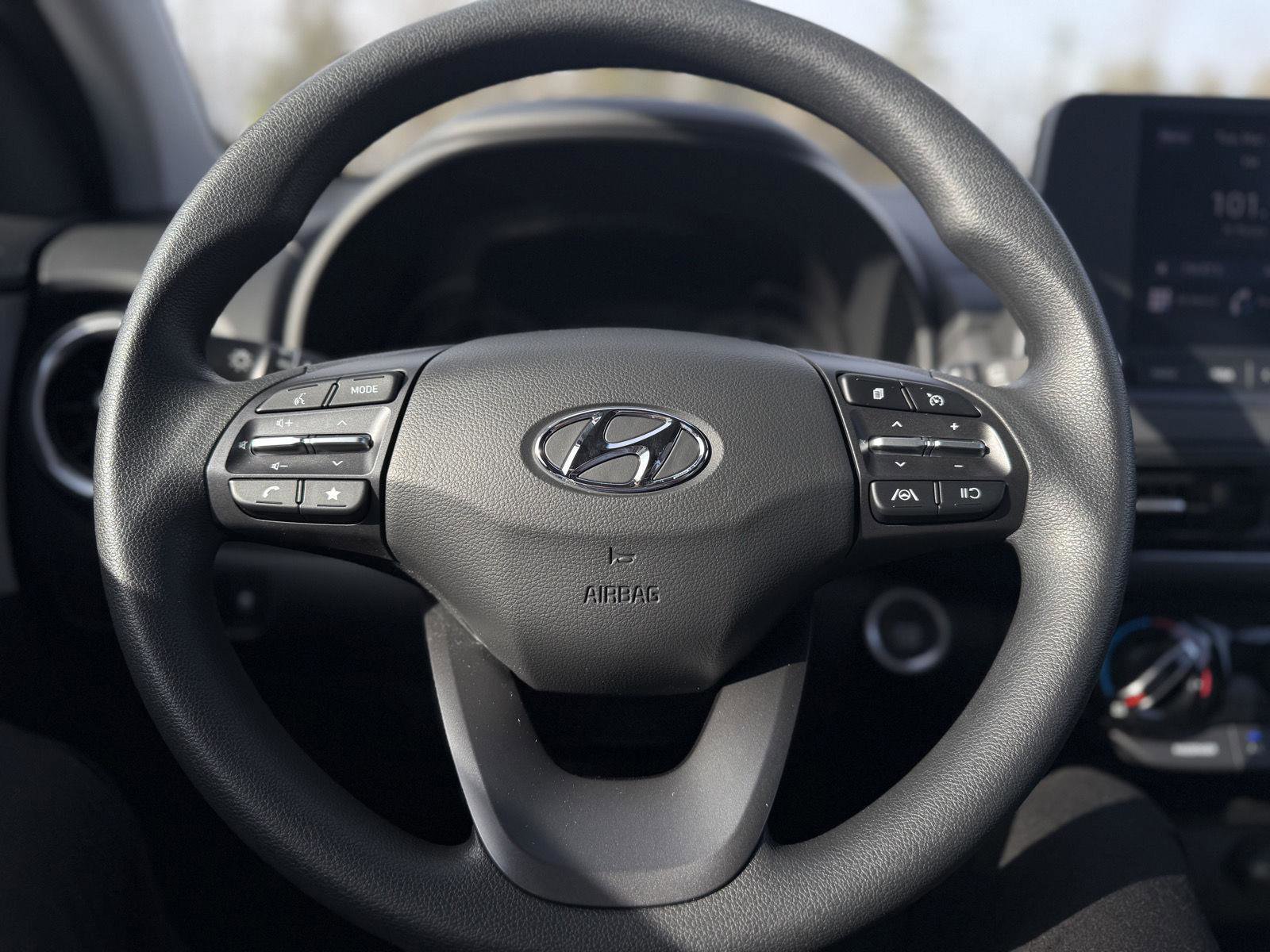 Used 2023 Hyundai Kona SEL image 16