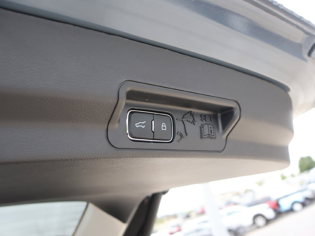 New 2026 Ford Explorer Active w/ Active Comfort Package AWD/4WD image 16