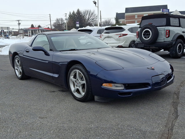 Used 2001 Chevrolet Corvette Coupe w/ Preferred Equipment Group2