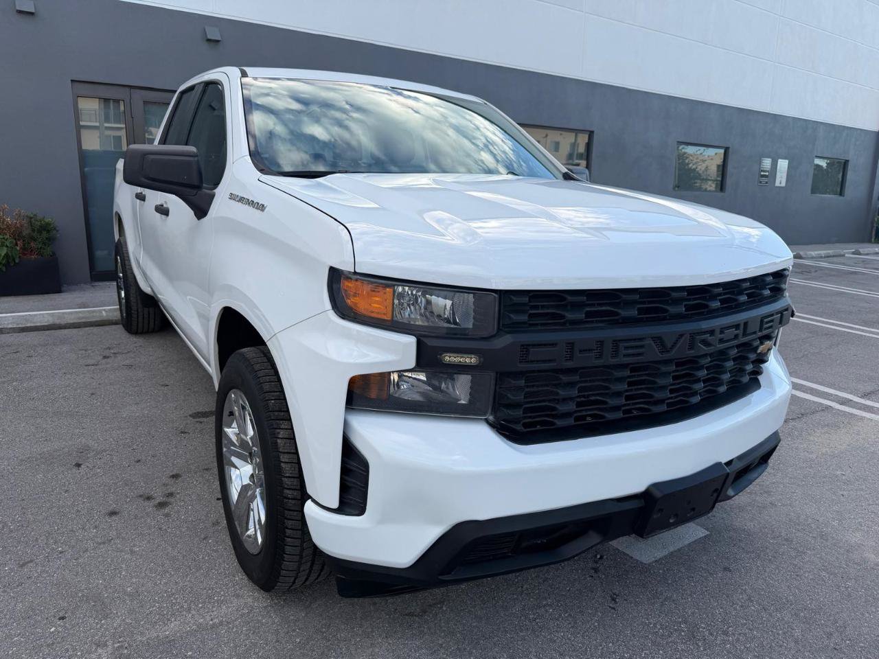 Used 2019 Chevrolet Silverado 1500 W/T w/ Trailering Package RWD image 6