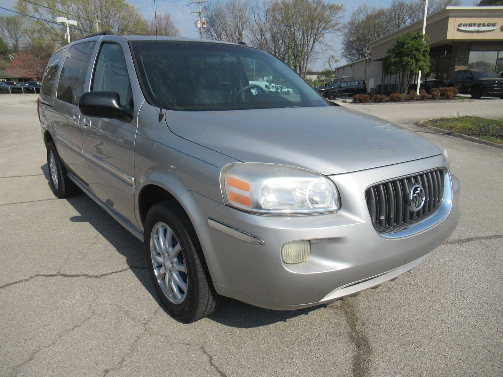 Used 2005 Buick Terraza CX image 9