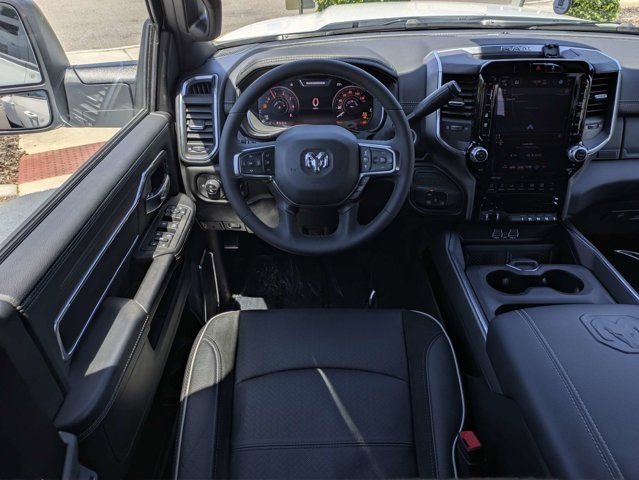 Used 2026 RAM 3500 Laramie AWD/4WD image 14