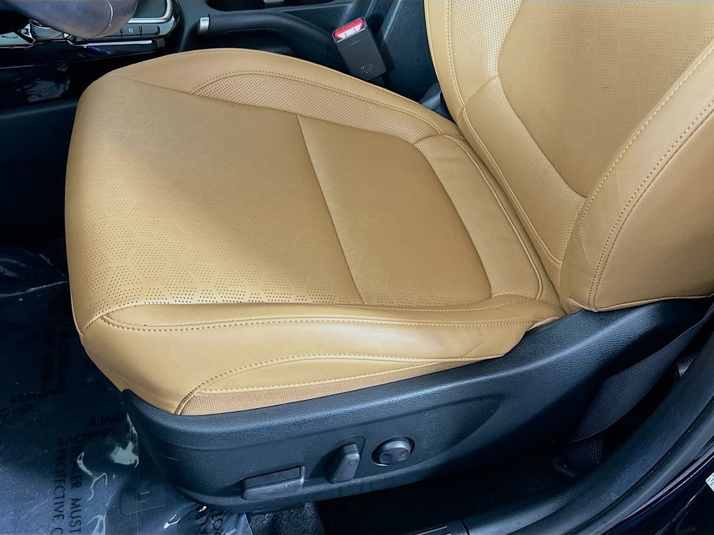 Used 2024 Kia Seltos EX image 27
