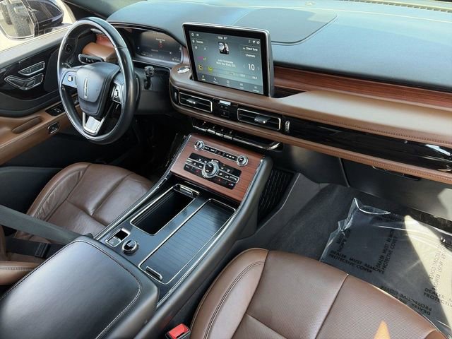 Used 2021 Lincoln Aviator Reserve image 13