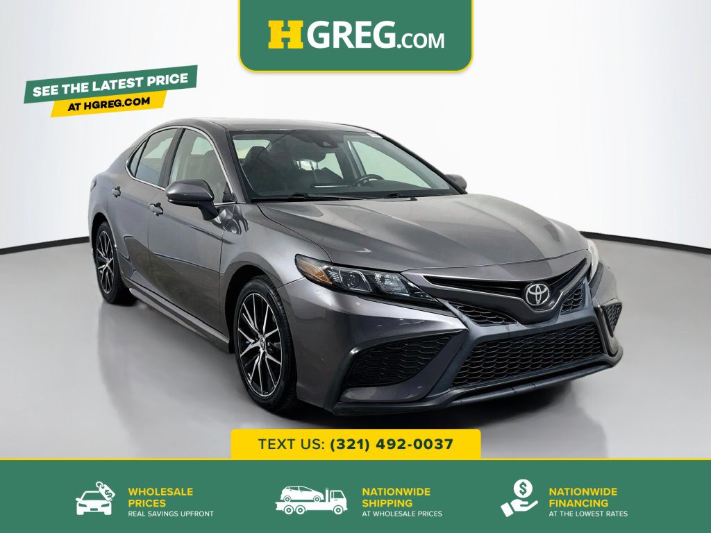 Used 2021 Toyota Camry SE FWD image 1