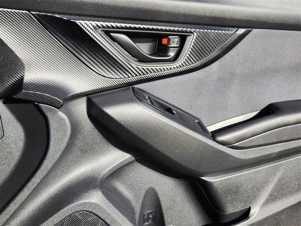 Used 2021 Subaru Crosstrek 2.0i Premium w/ Moonroof Package image 19