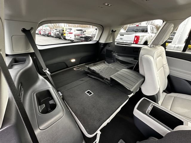 Certified 2025 Lincoln Aviator Reserve w/ Equipment Group 201A image 39