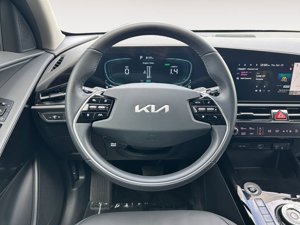 Used 2023 Kia Niro EX FWD image 14