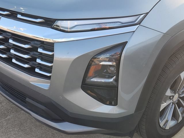 Used 2026 Chevrolet Equinox LT FWD image 8