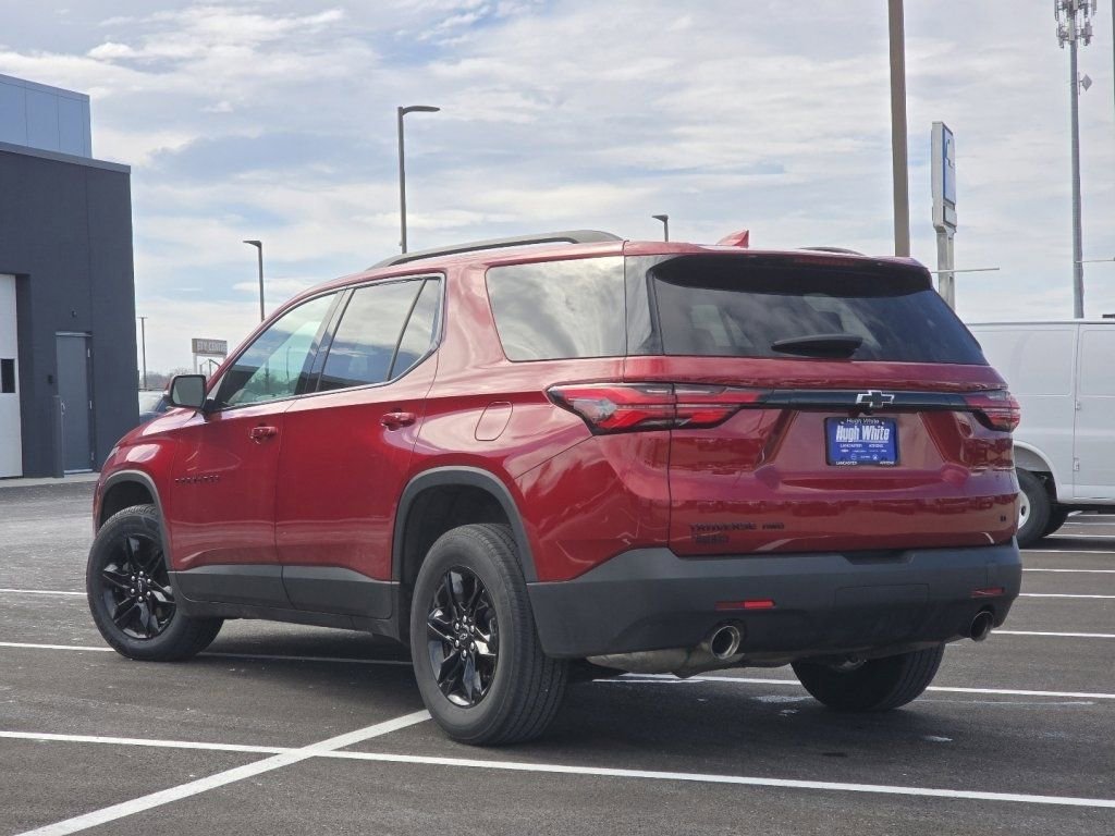 Used 2023 Chevrolet Traverse LT w/ Midnight/Sport Edition image 10