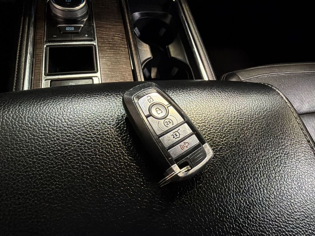 Used 2019 Ford Expedition Max Limited RWD image 58