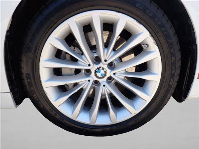 Used 2021 BMW 530i xDrive w/ Convenience Package AWD/4WD image 7