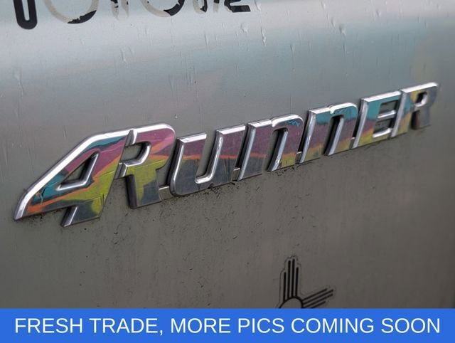 Used 2001 Toyota 4Runner SR5 image 9