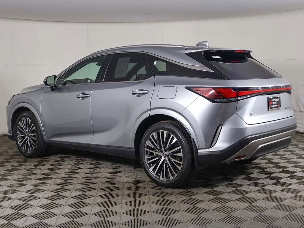 Used 2024 Lexus RX 350 w/ Convenience Package image 12