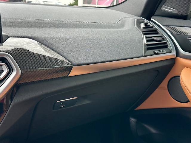 Used 2024 BMW X3 M40i AWD/4WD image 30