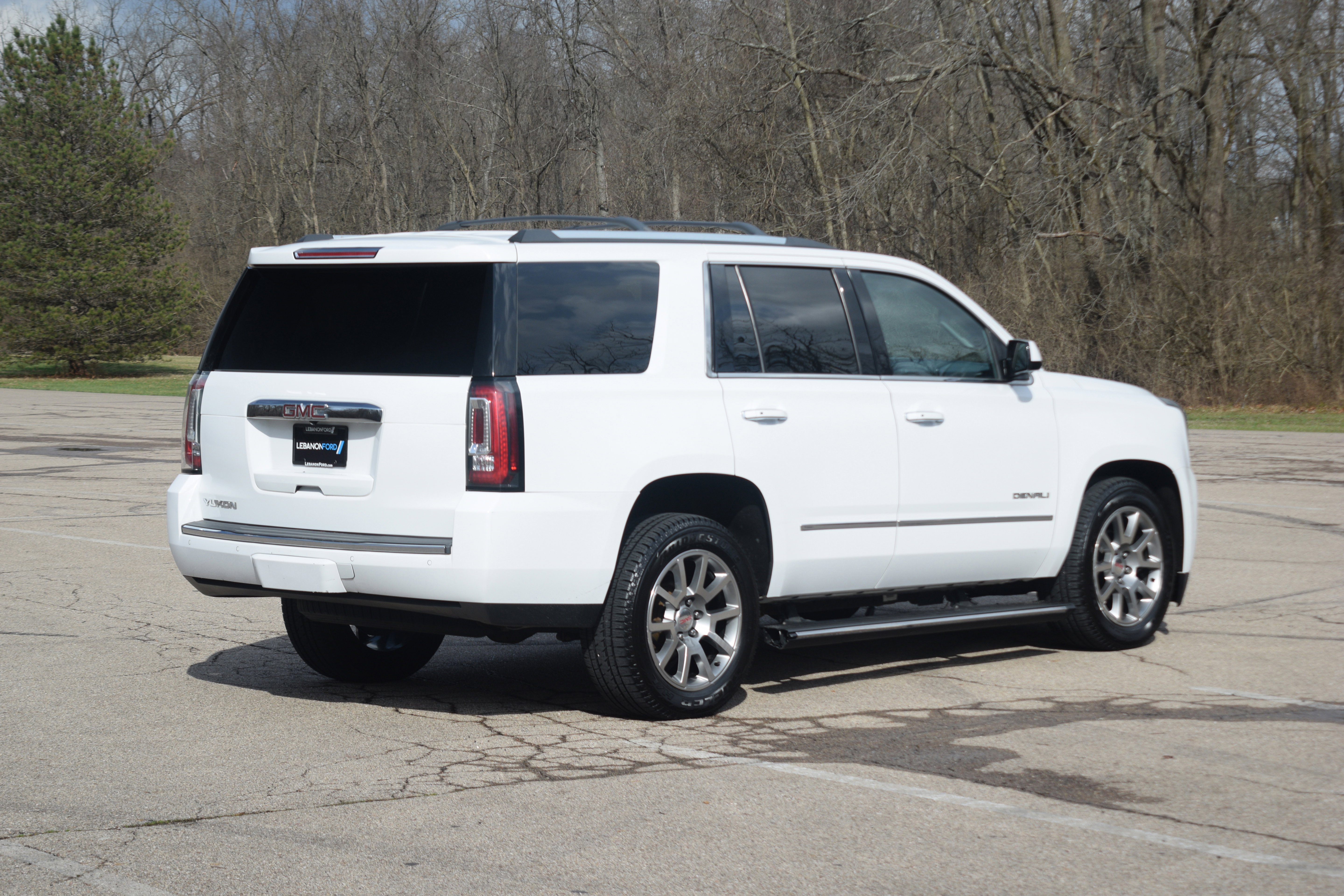 Used 2018 GMC Yukon Denali image 27