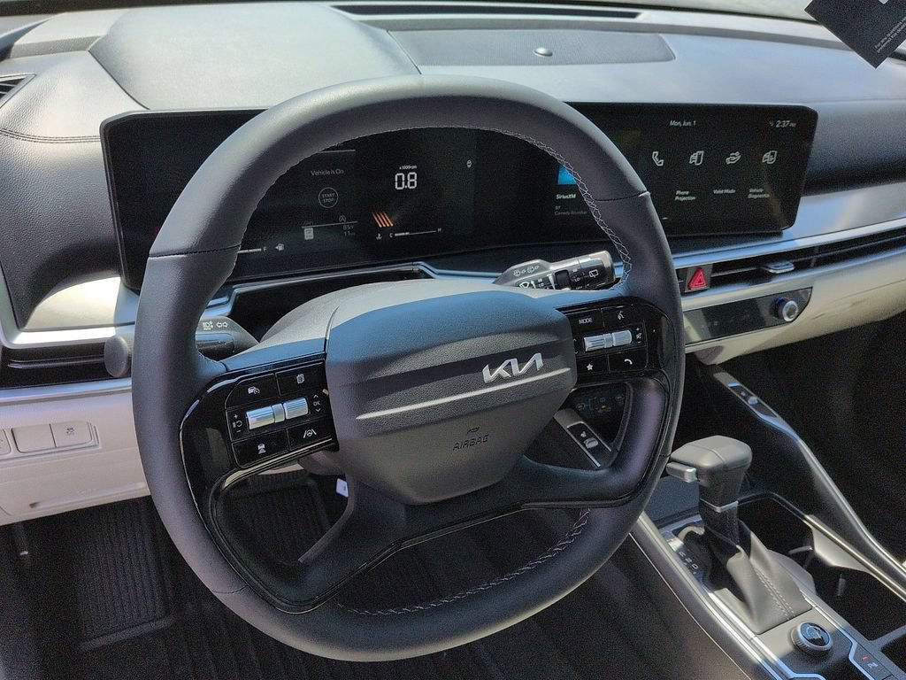 New 2026 Kia Sorento S FWD image 9