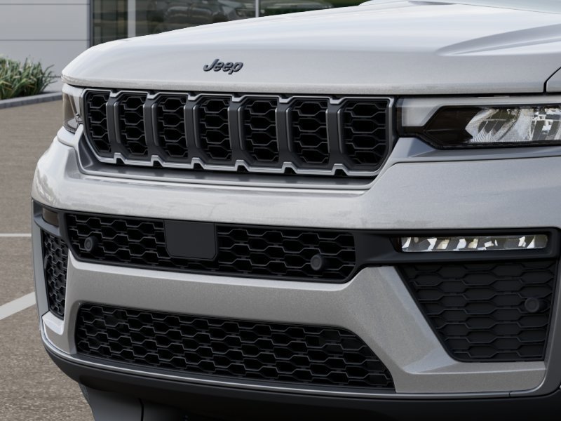 New 2026 Jeep Grand Cherokee Limited AWD/4WD image 38