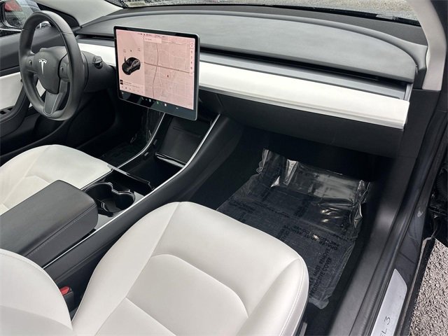 Used 2018 Tesla Model 3 Performance image 27