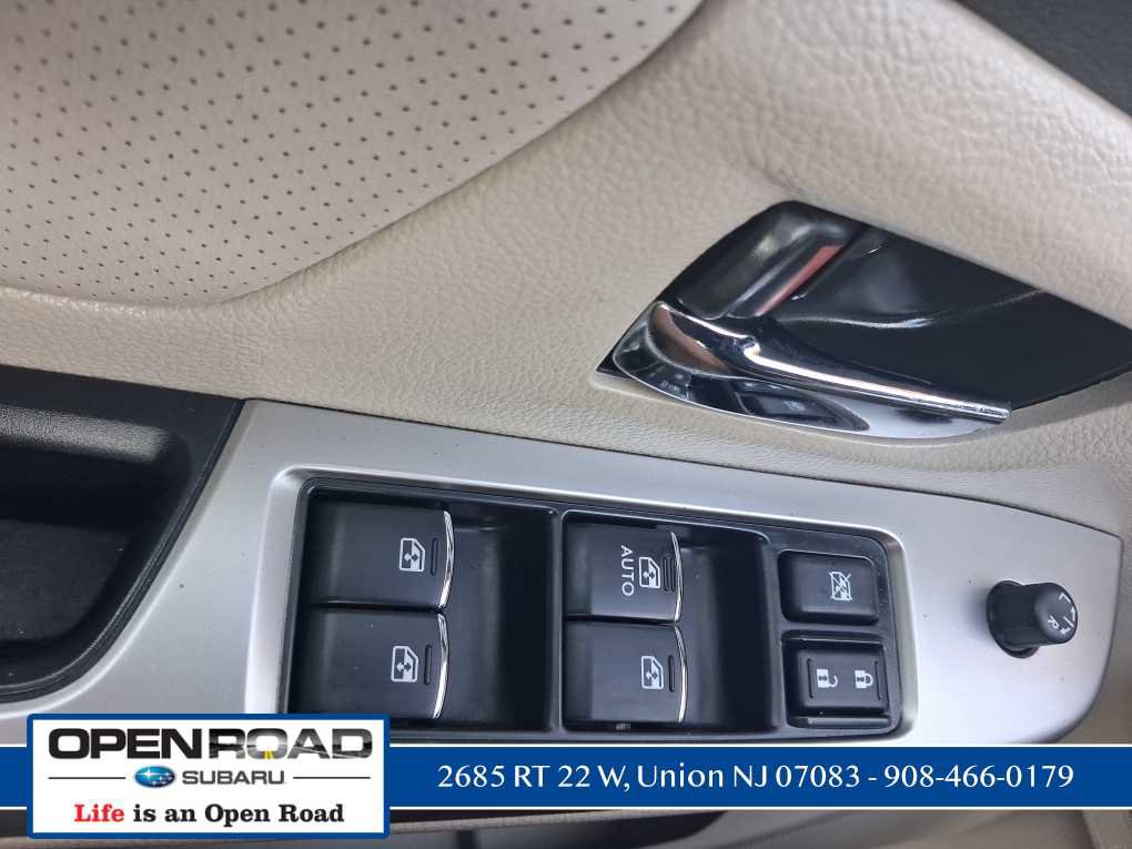 Used 2015 Subaru Crosstrek Touring AWD/4WD image 20