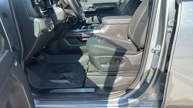 Used 2024 Chevrolet Silverado 3500 LTZ w/ LTZ Plus Package AWD/4WD image 10