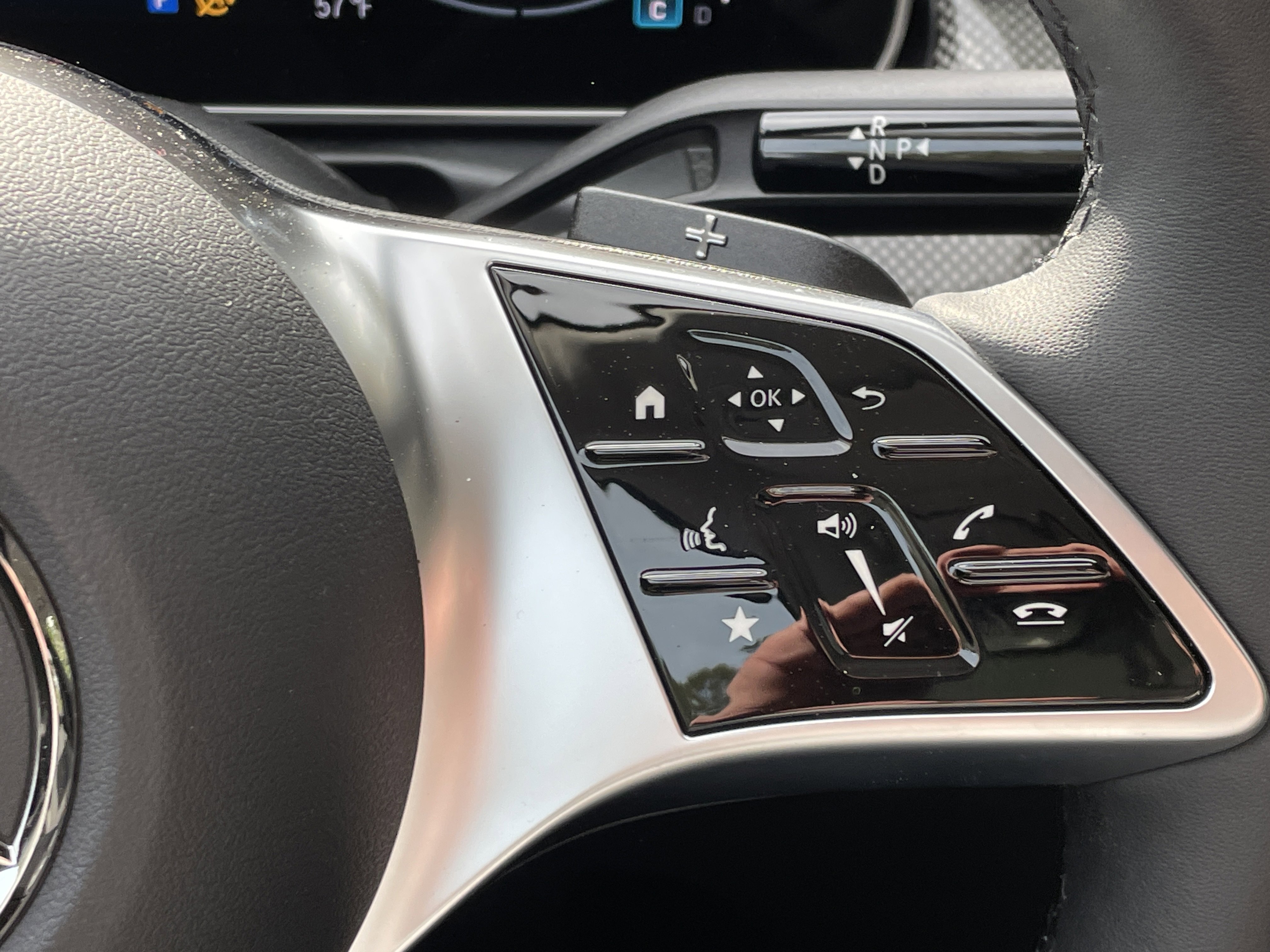 New 2026 Mercedes-Benz C 300 Sedan image 27