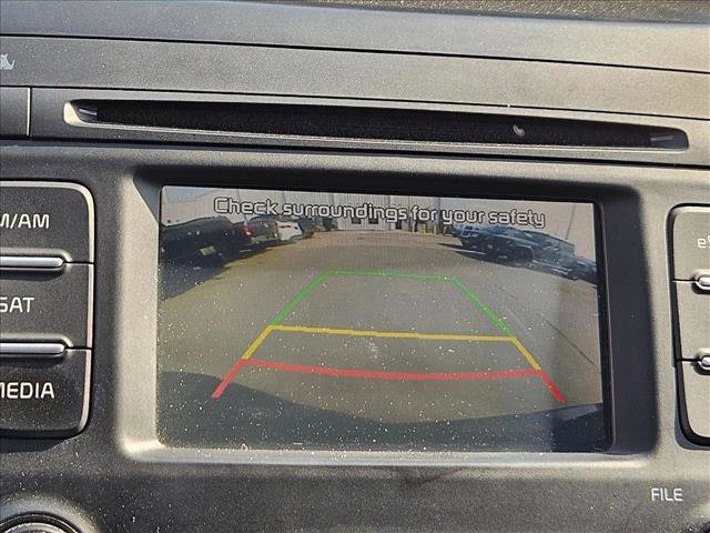 Used 2015 Kia Sorento LX image 16