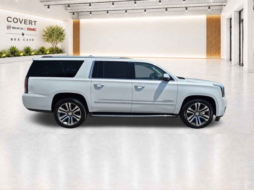 Used 2017 GMC Yukon XL Denali w/ Open Road Package AWD/4WD image 16