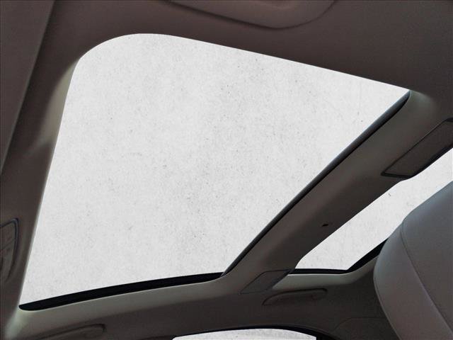 Used 2016 Mercedes-Benz S 550 4MATIC Sedan image 24