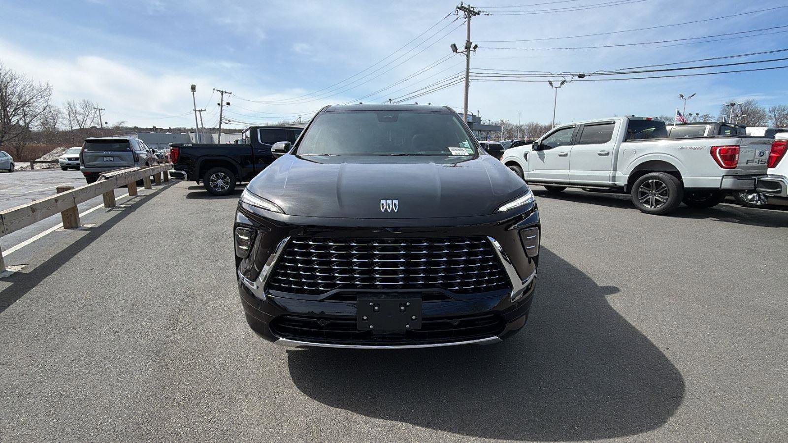 New 2026 Buick Enclave Avenir w/ Super Cruise Package image 2