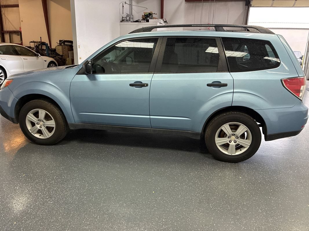 Used 2011 Subaru Forester 2.5X w/ Alloy Wheel Value Pkg AWD/4WD image 7