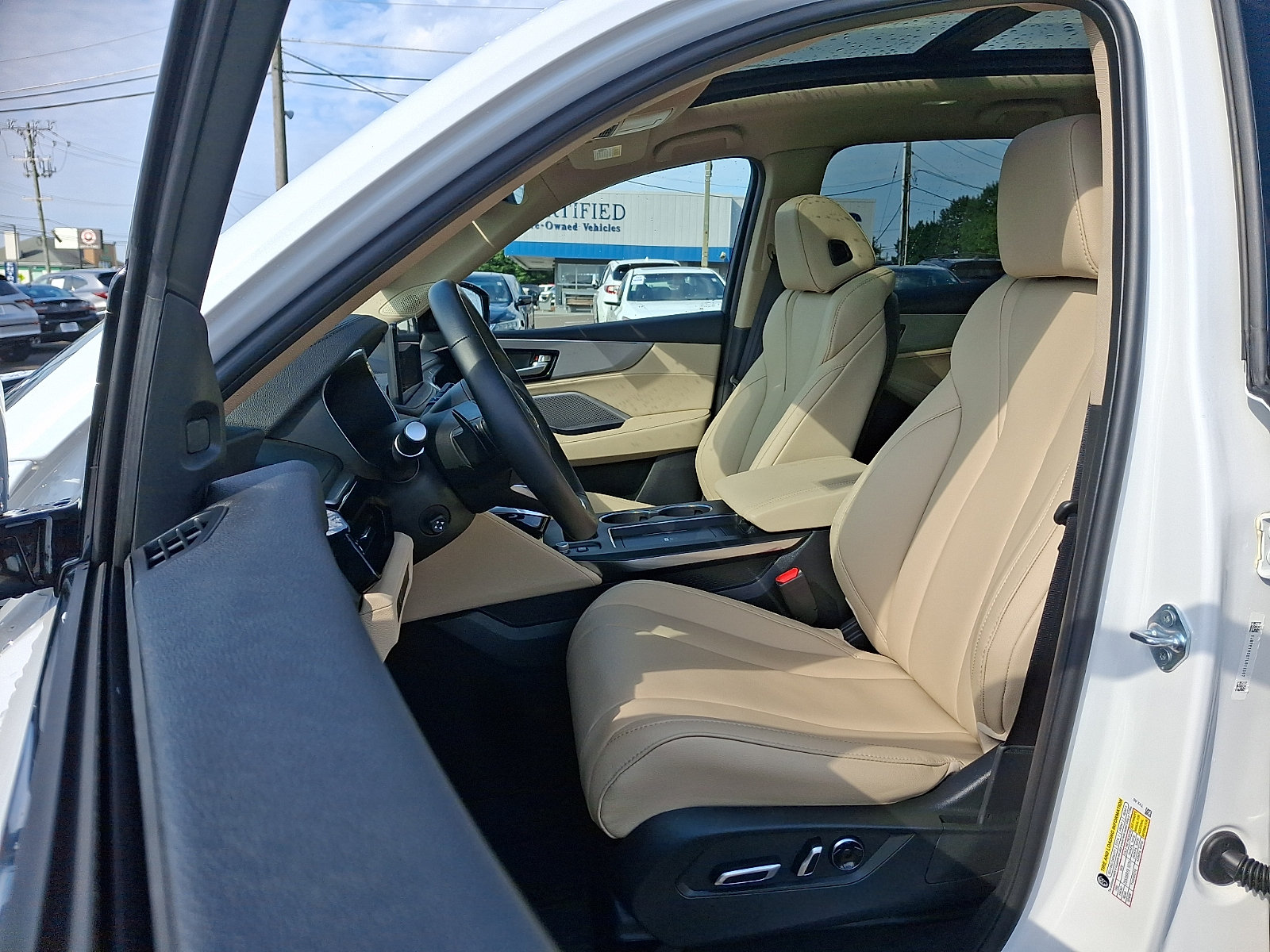 Certified 2026 Acura MDX SH-AWD image 14