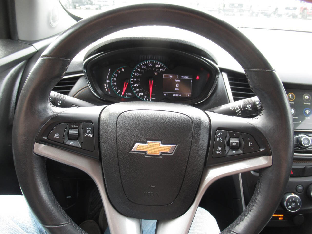 Used 2019 Chevrolet Trax LT w/ LT Convenience Package image 21