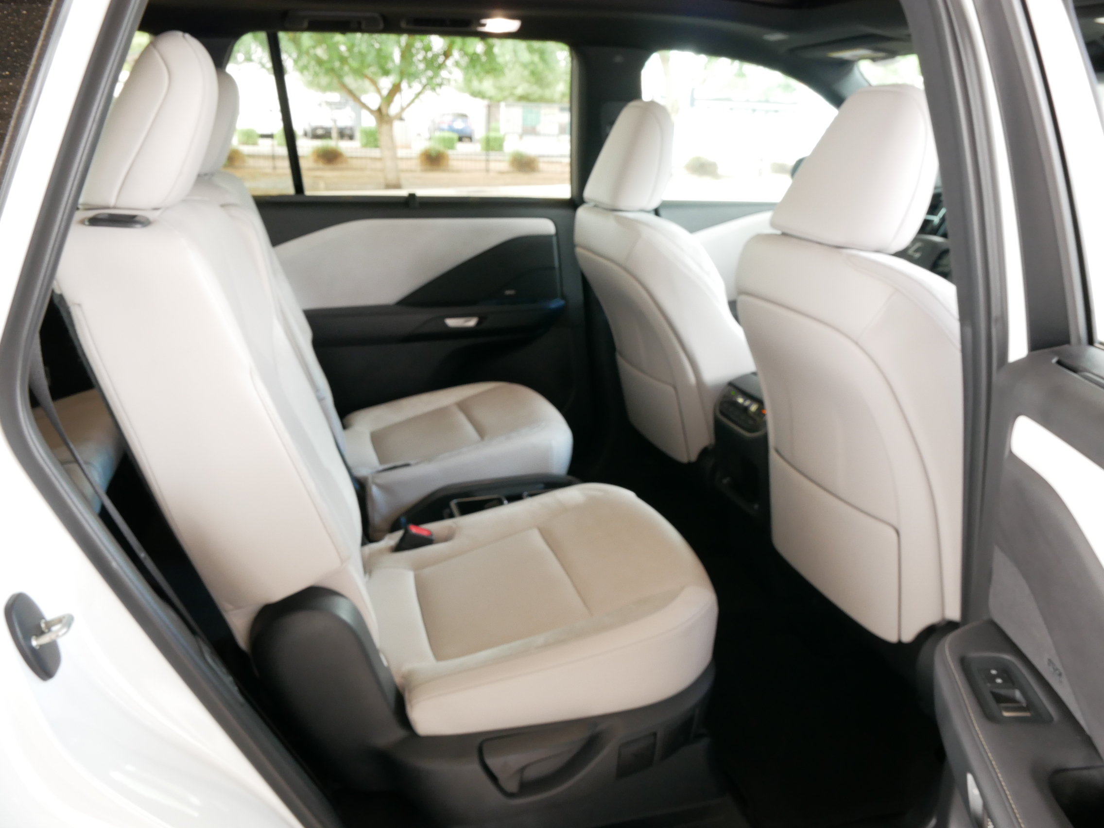 Used 2024 Lexus TX 350 AWD w/ Technology Package image 16