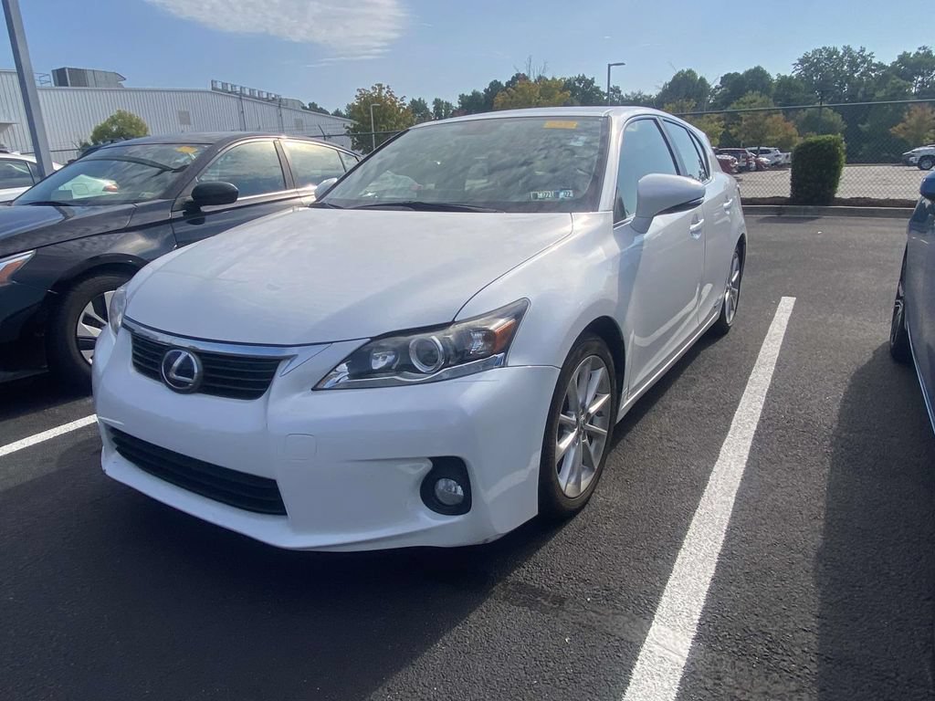 Used 2012 Lexus CT 200h Premium FWD image 4