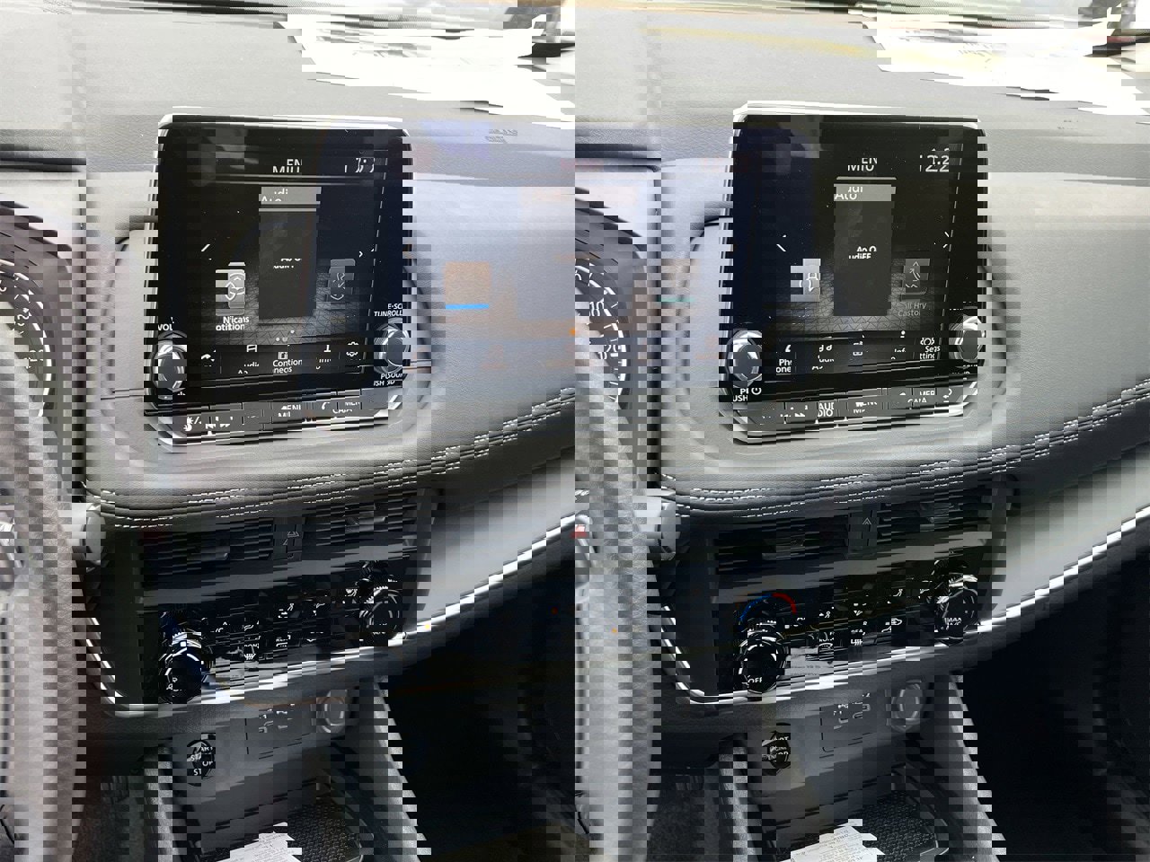 New 2026 Nissan Rogue S image 11