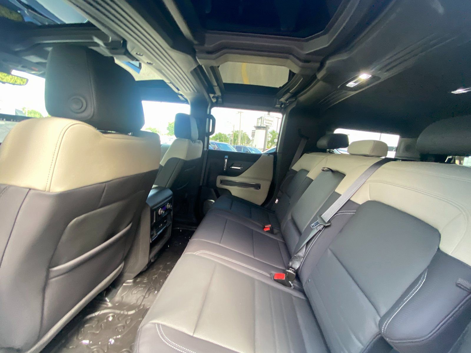 New 2026 GMC Hummer EV SUV image 28