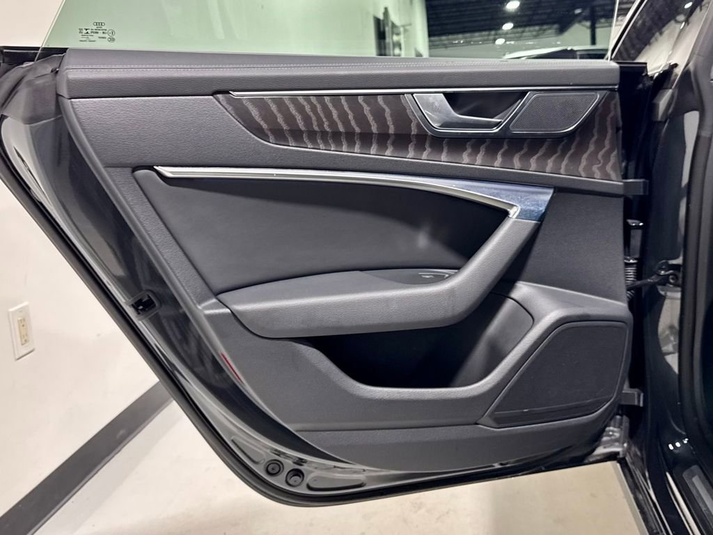 Used 2022 Audi A7 3.0T Premium image 28