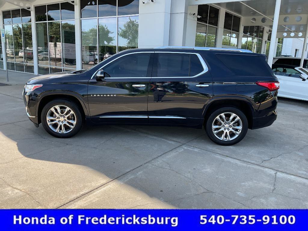 Used 2020 Chevrolet Traverse High Country w/ LPO, Floor Liner Package AWD/4WD image 3