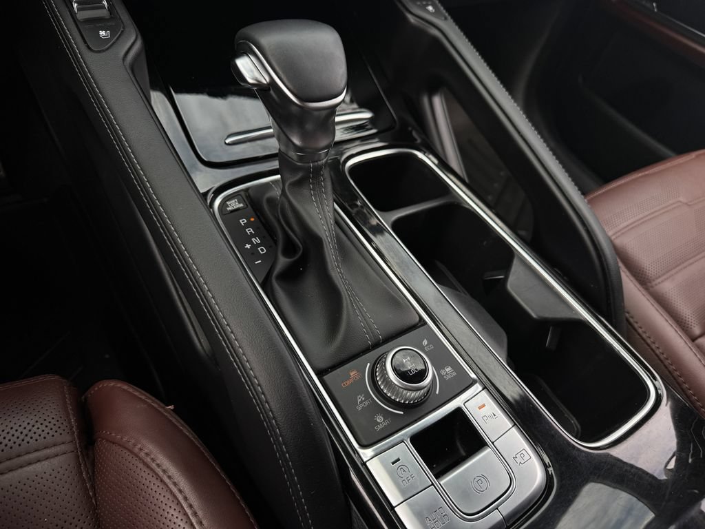 Used 2024 Kia Telluride SX Prestige AWD/4WD image 18